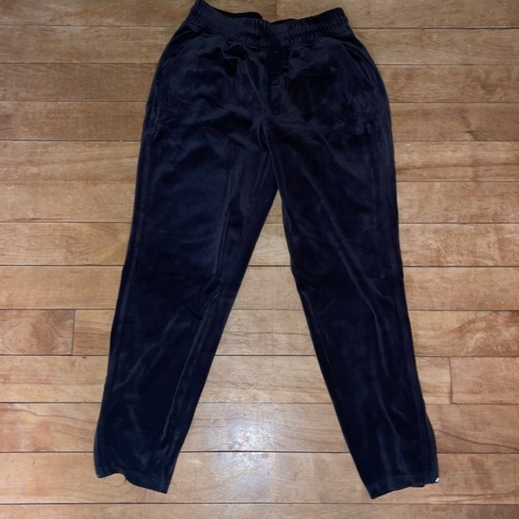 Velour Sweatpants - Picture 1 of 4